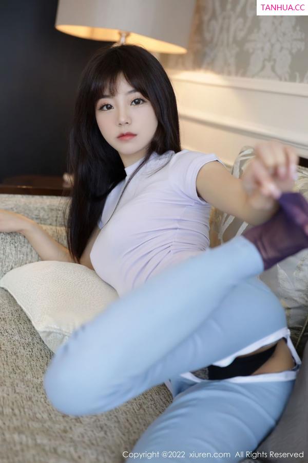 佘贝拉  [XiuRen]高清写真图 2022.08.04 No.5384 佘贝拉bella第32张图片